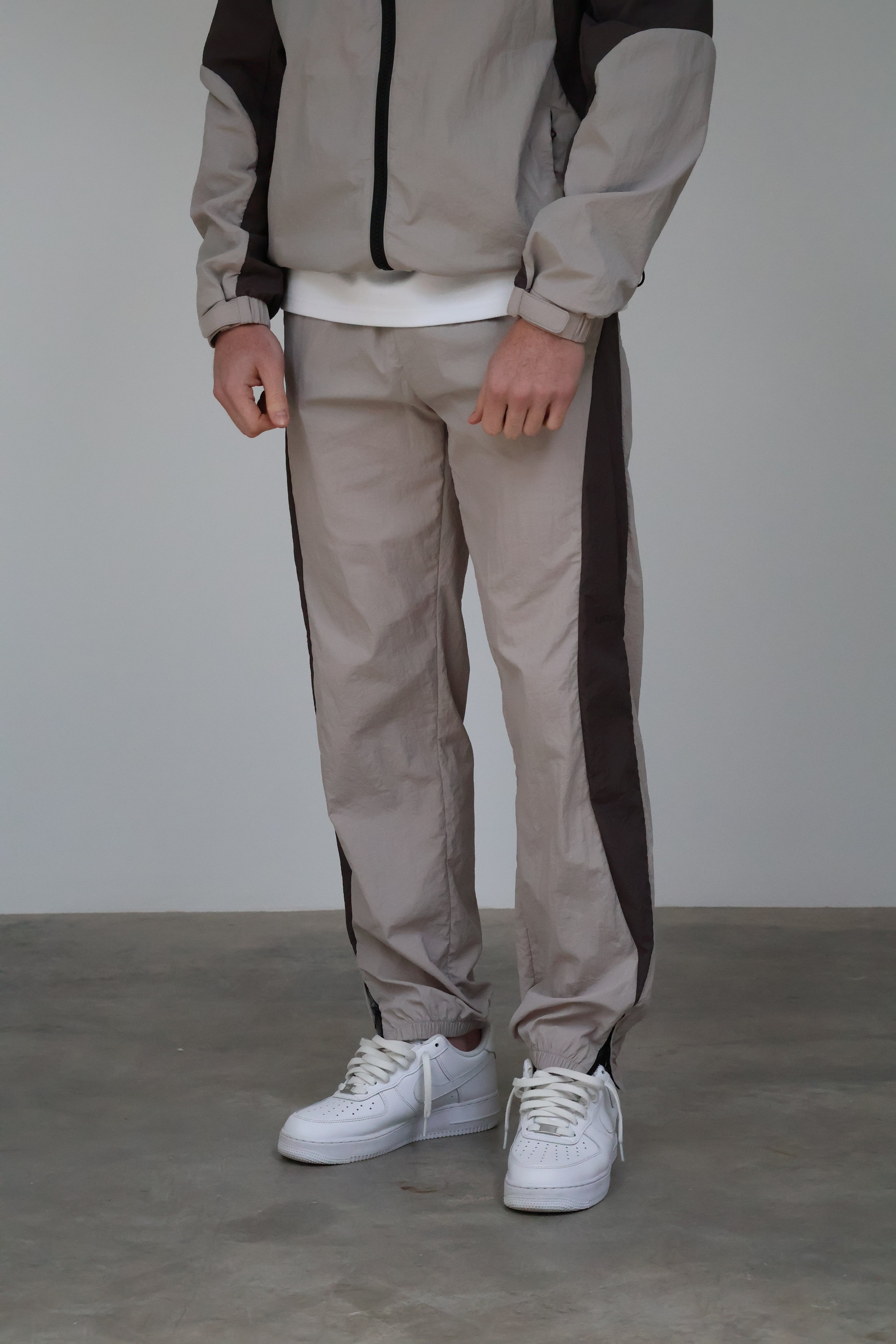 Shell Track Pants - Grey