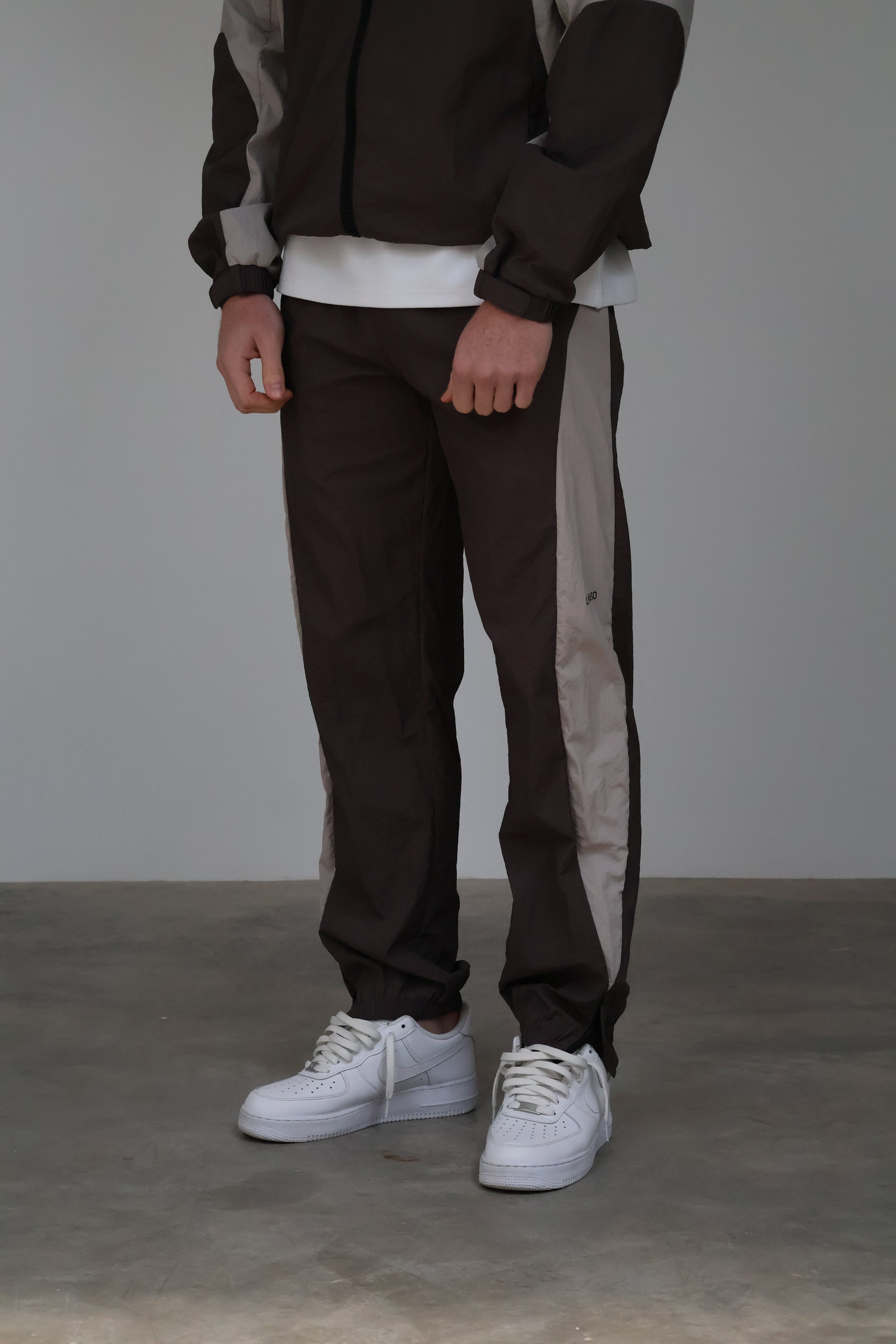 Shell Track Pants - Charcoal