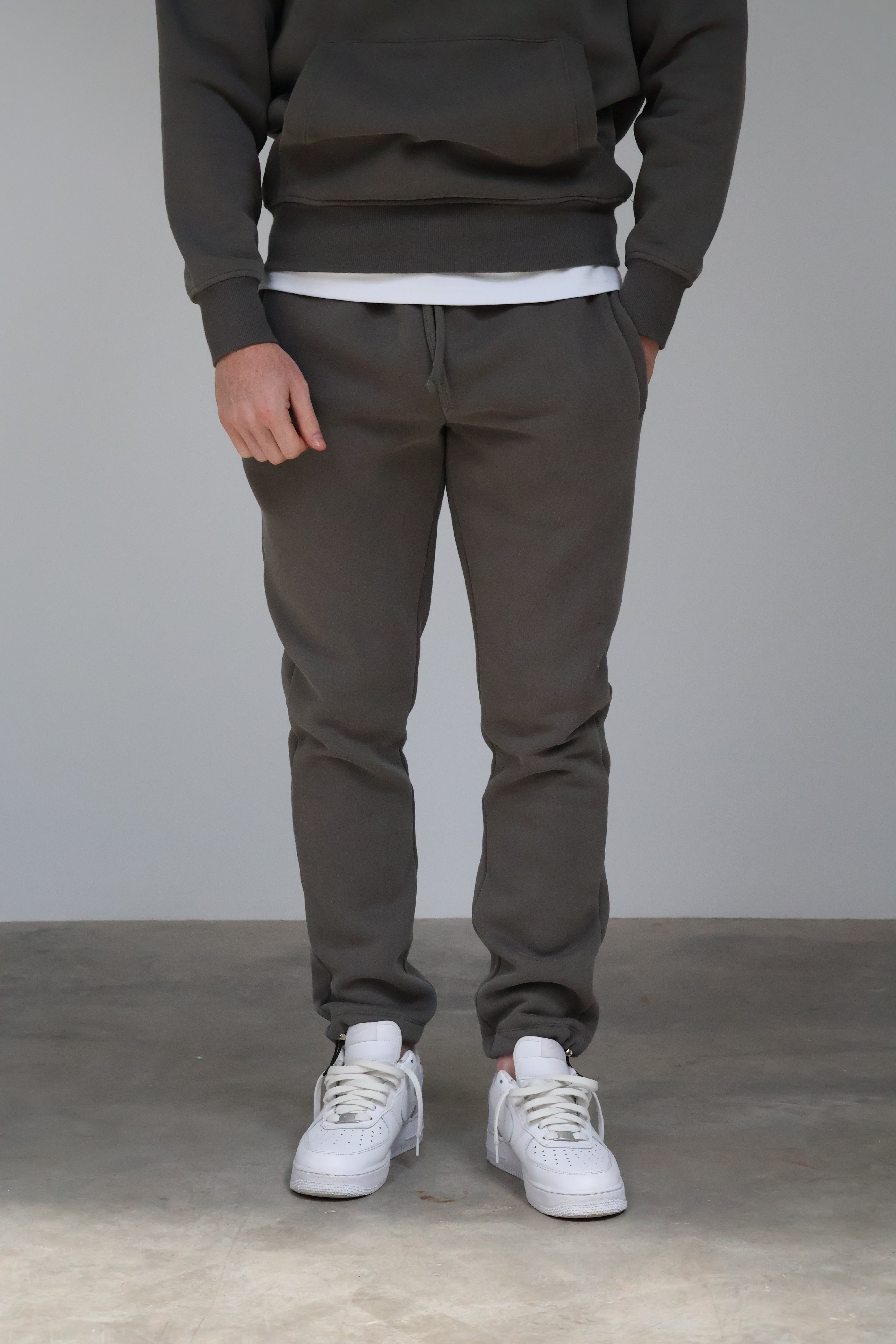 Essential Charcoal Jogger
