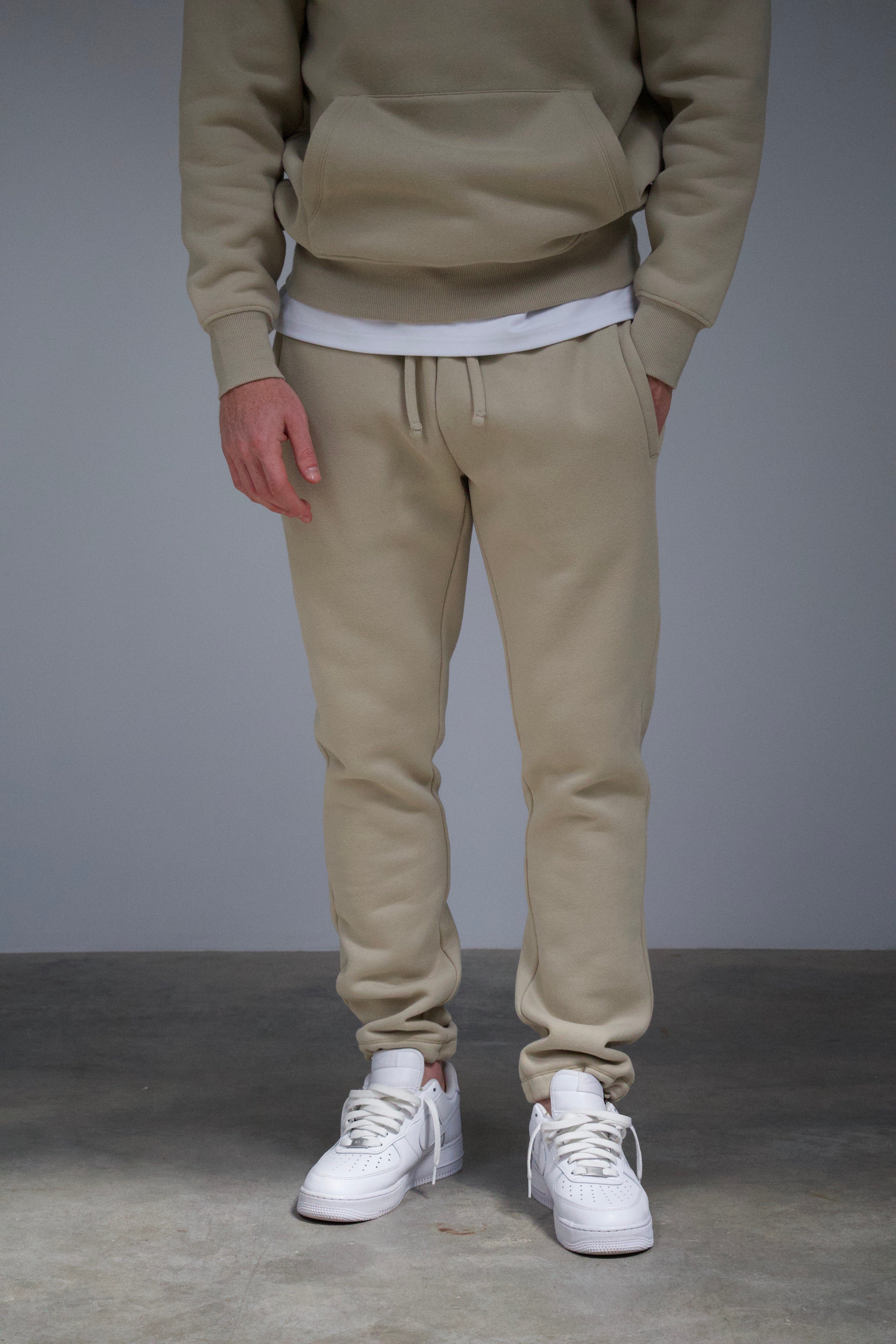 Essential Sand Jogger