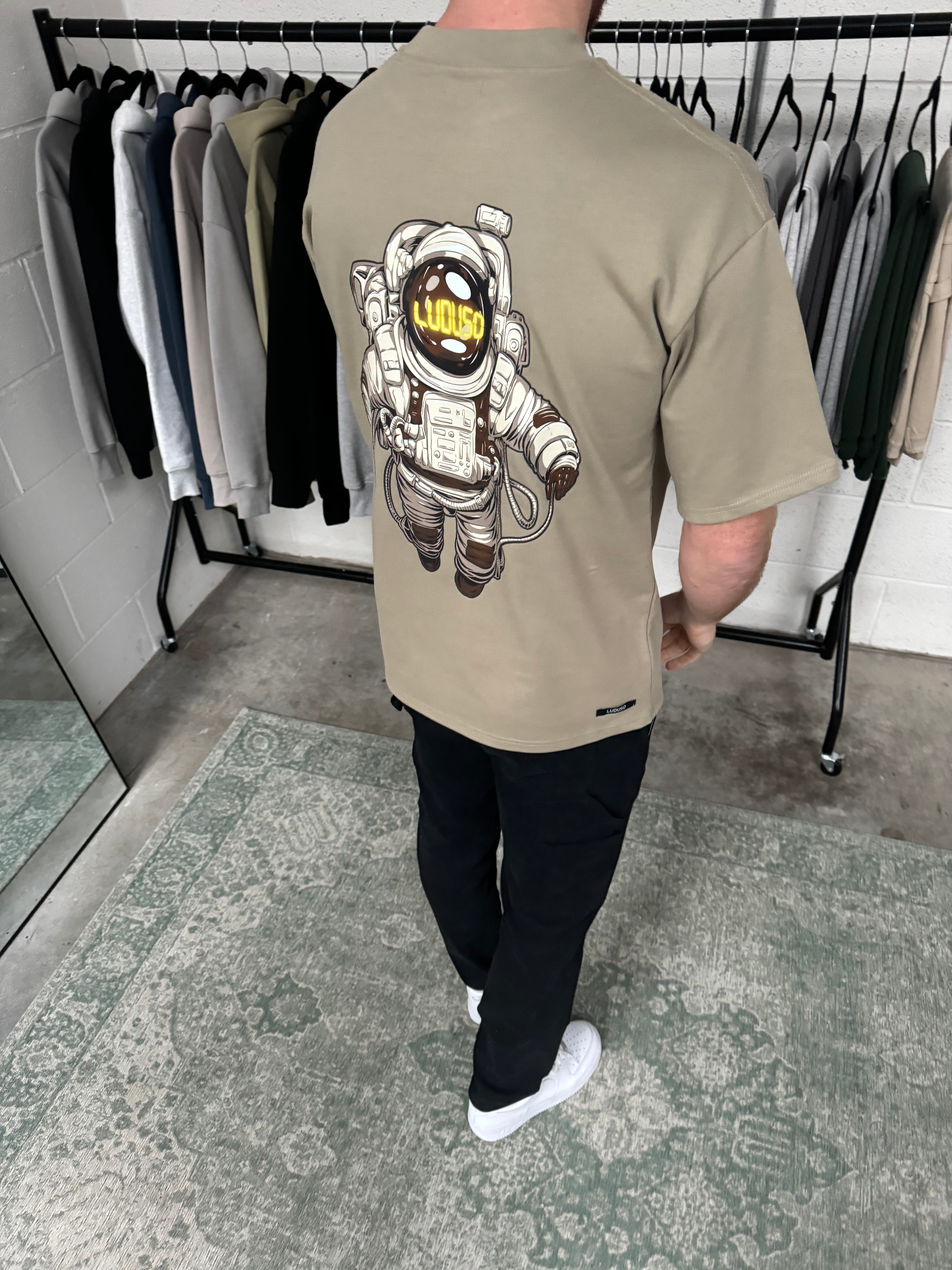 Astronaut T-Shirt - Olive