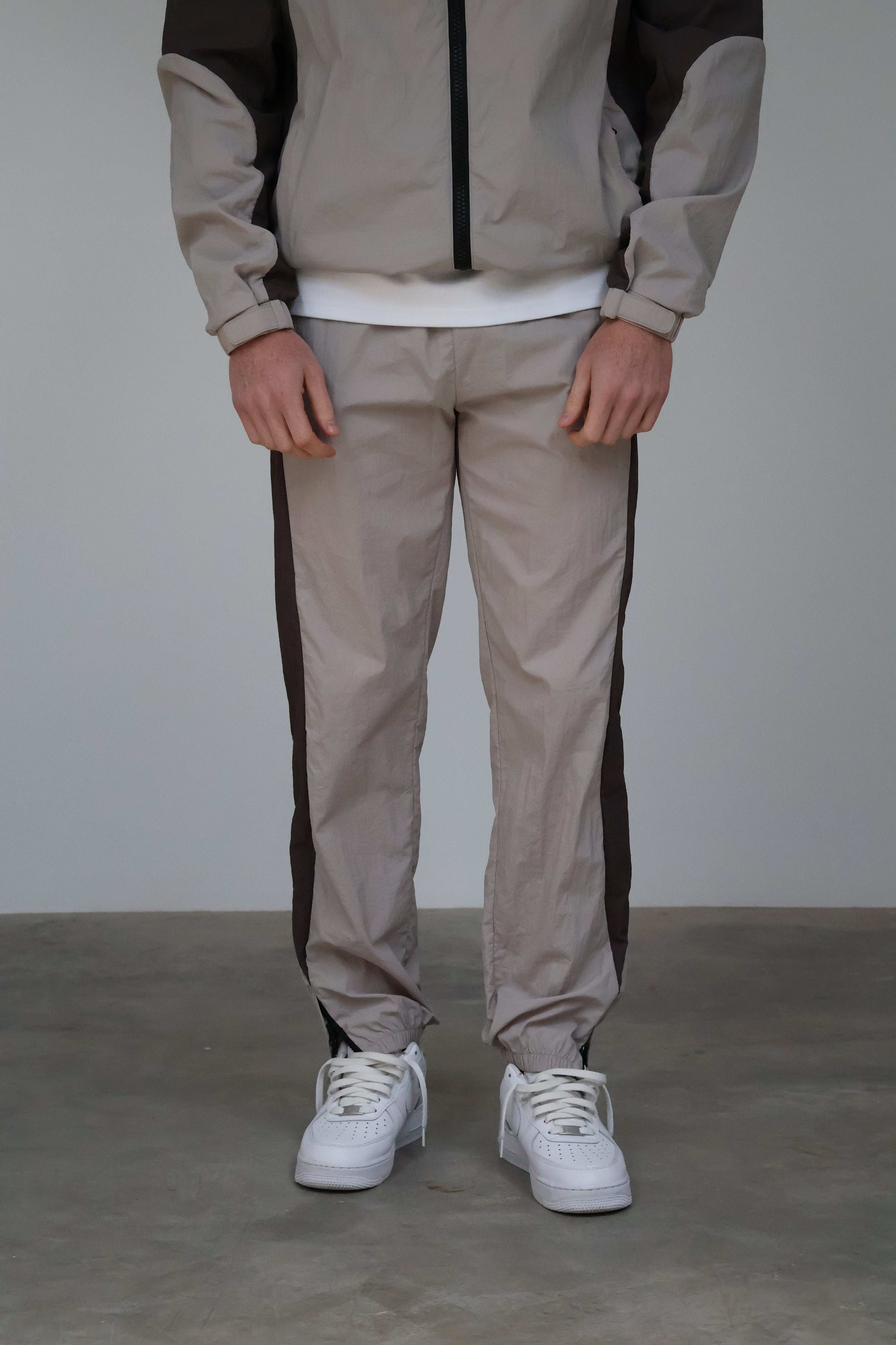 Shell Track Pants - Grey