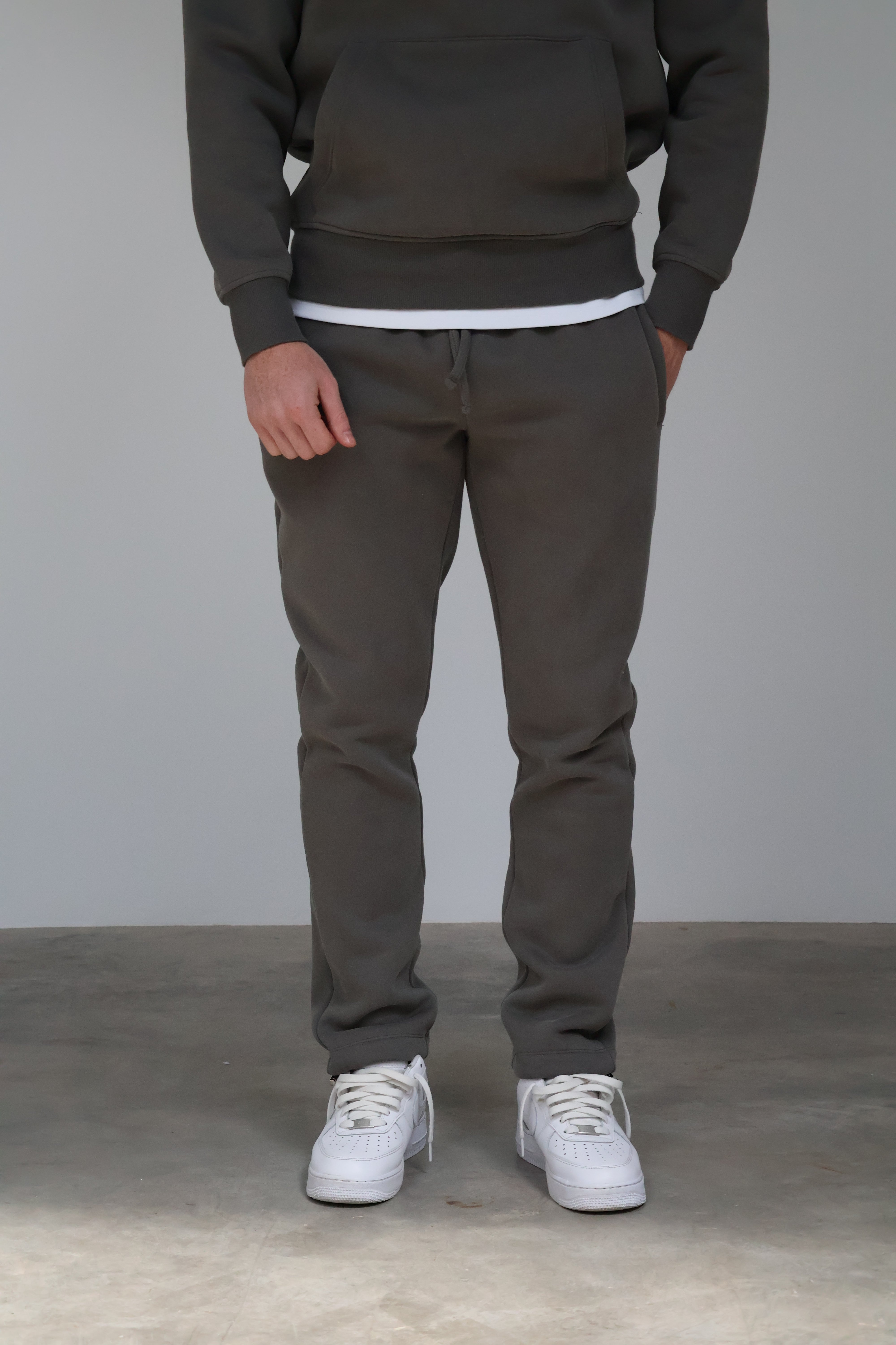 Essential Charcoal Jogger