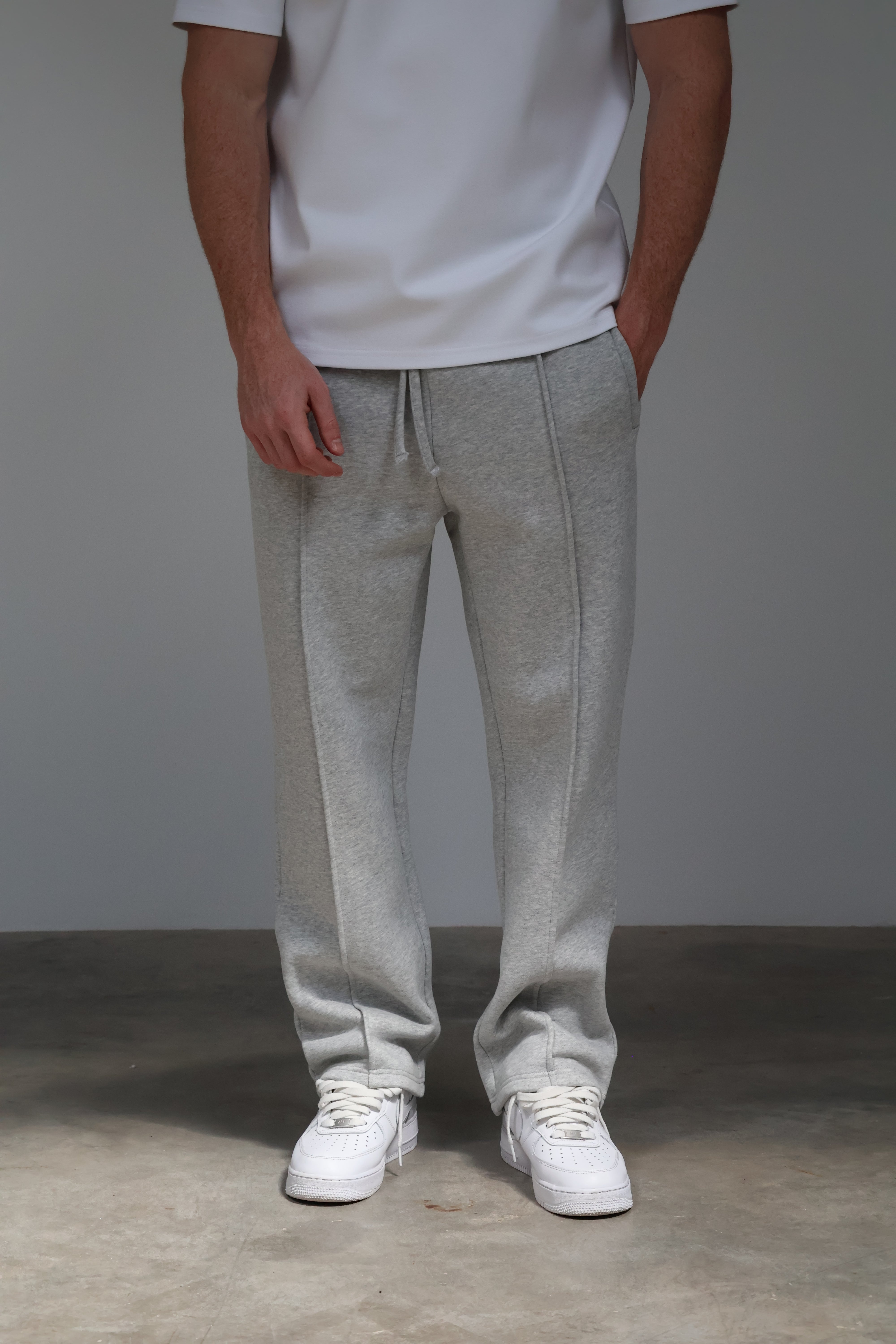 Essential Wide Leg Jogger - Grey